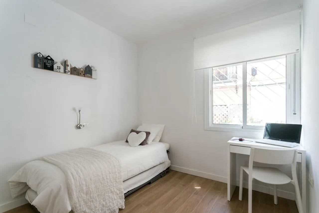 Triana 3 Bedrooms & 2 Bath Parking Included Séville